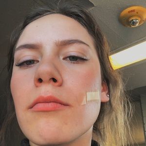 Meet your Posher, Kiley